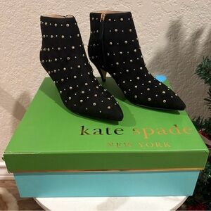 Kate Spade Womens Size
7.5M Starr Suede Studded Ankle
Boots NWT